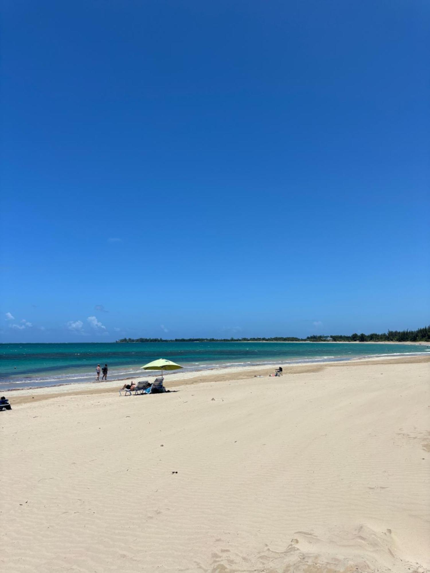 Isla Verde Modern Apartment With Pool San Juan Eksteriør bilde
