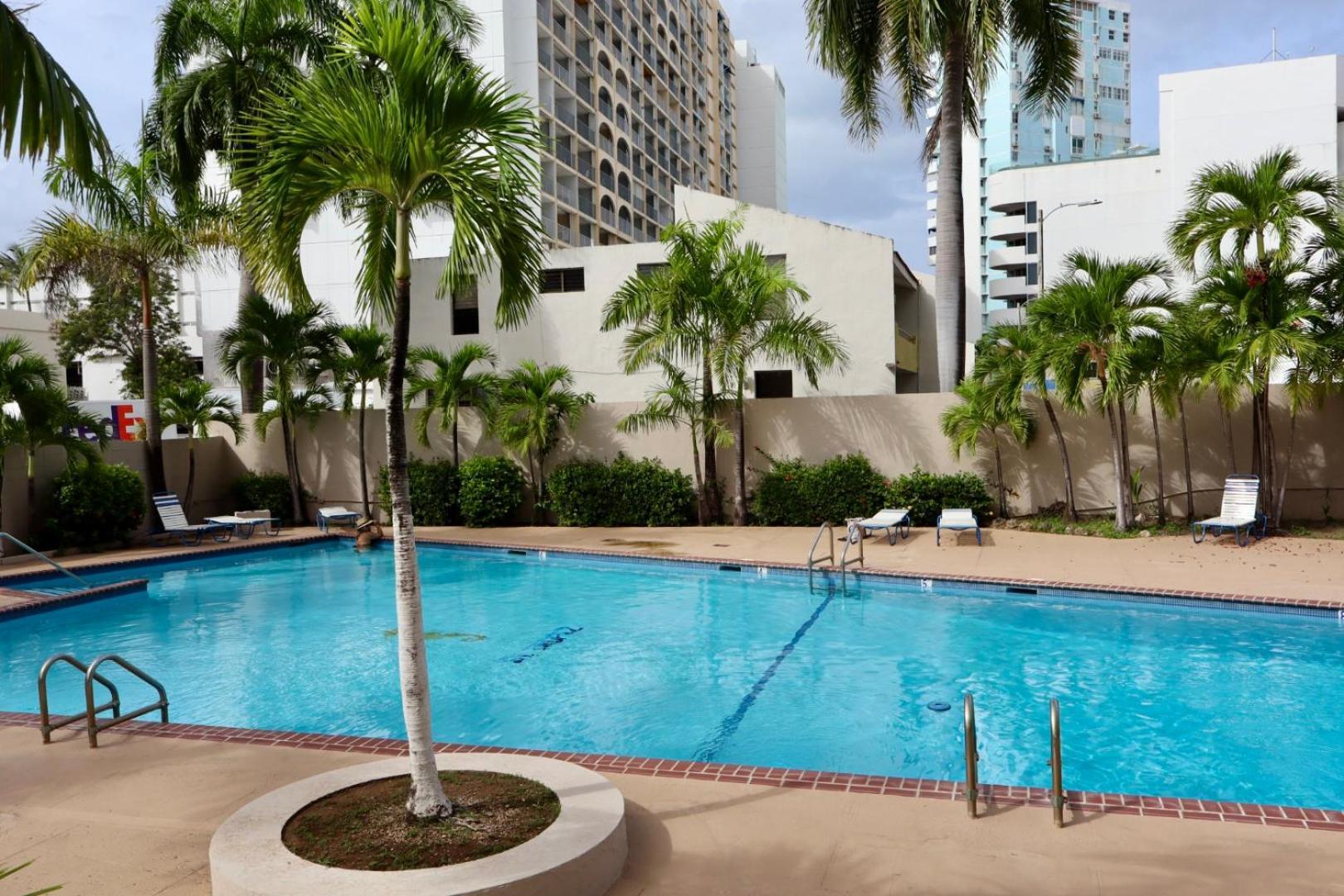 Isla Verde Modern Apartment With Pool San Juan Eksteriør bilde